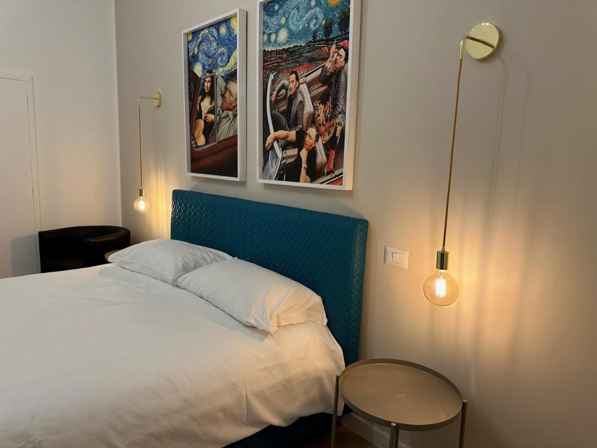 Nouvelle Vag - Apartment & Room Трани Экстерьер фото