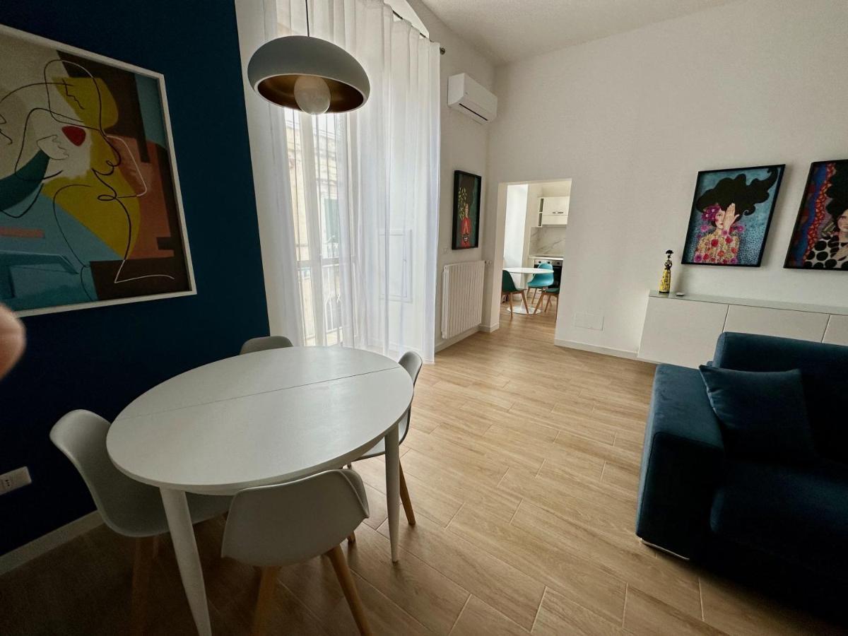 Nouvelle Vag - Apartment & Room Трани Экстерьер фото